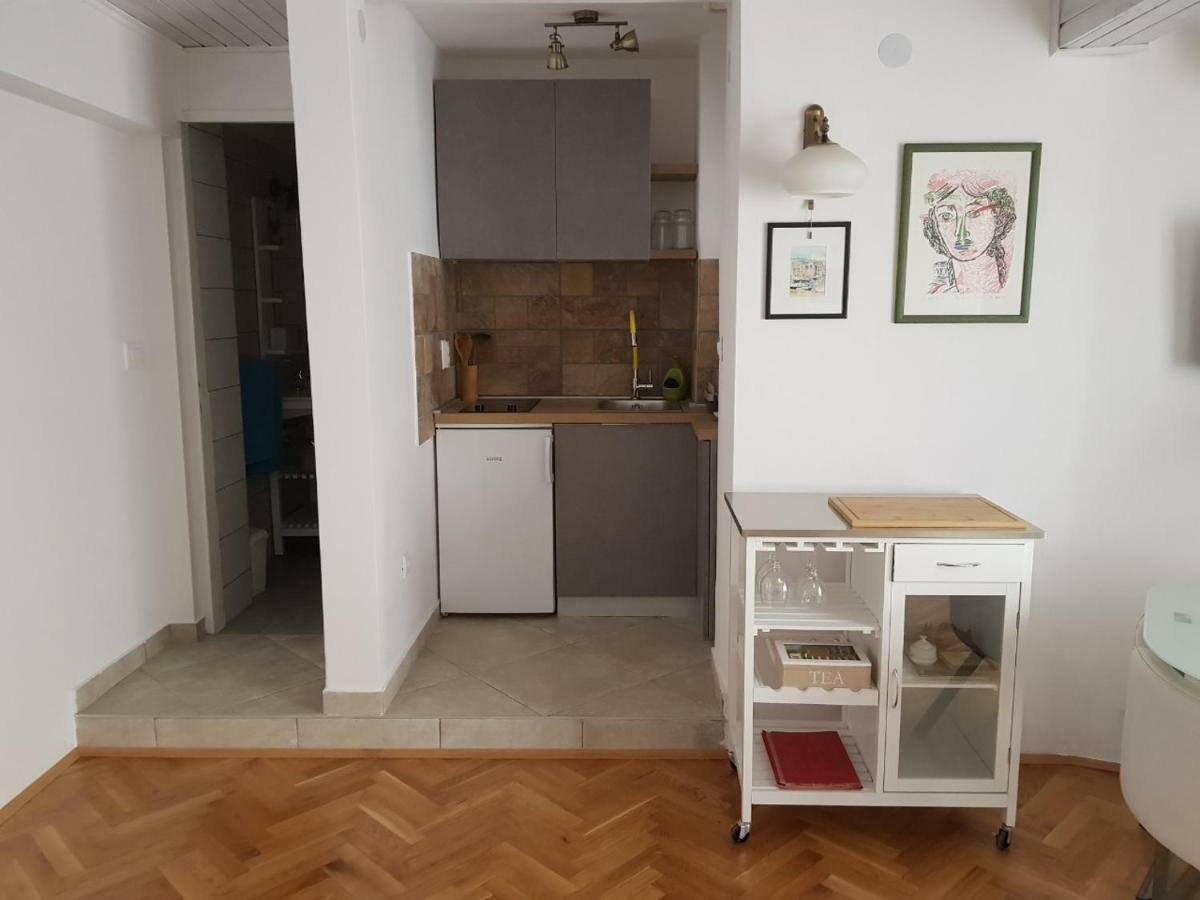 Апартаменты L&M Studio Apartman Пула Экстерьер фото