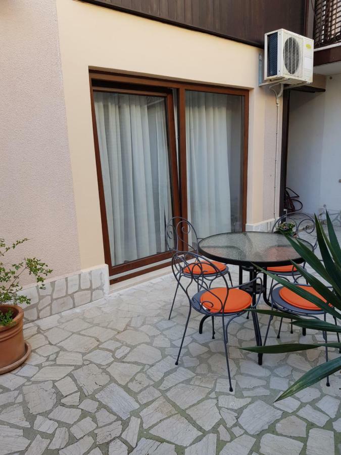 Апартаменты L&M Studio Apartman Пула Экстерьер фото